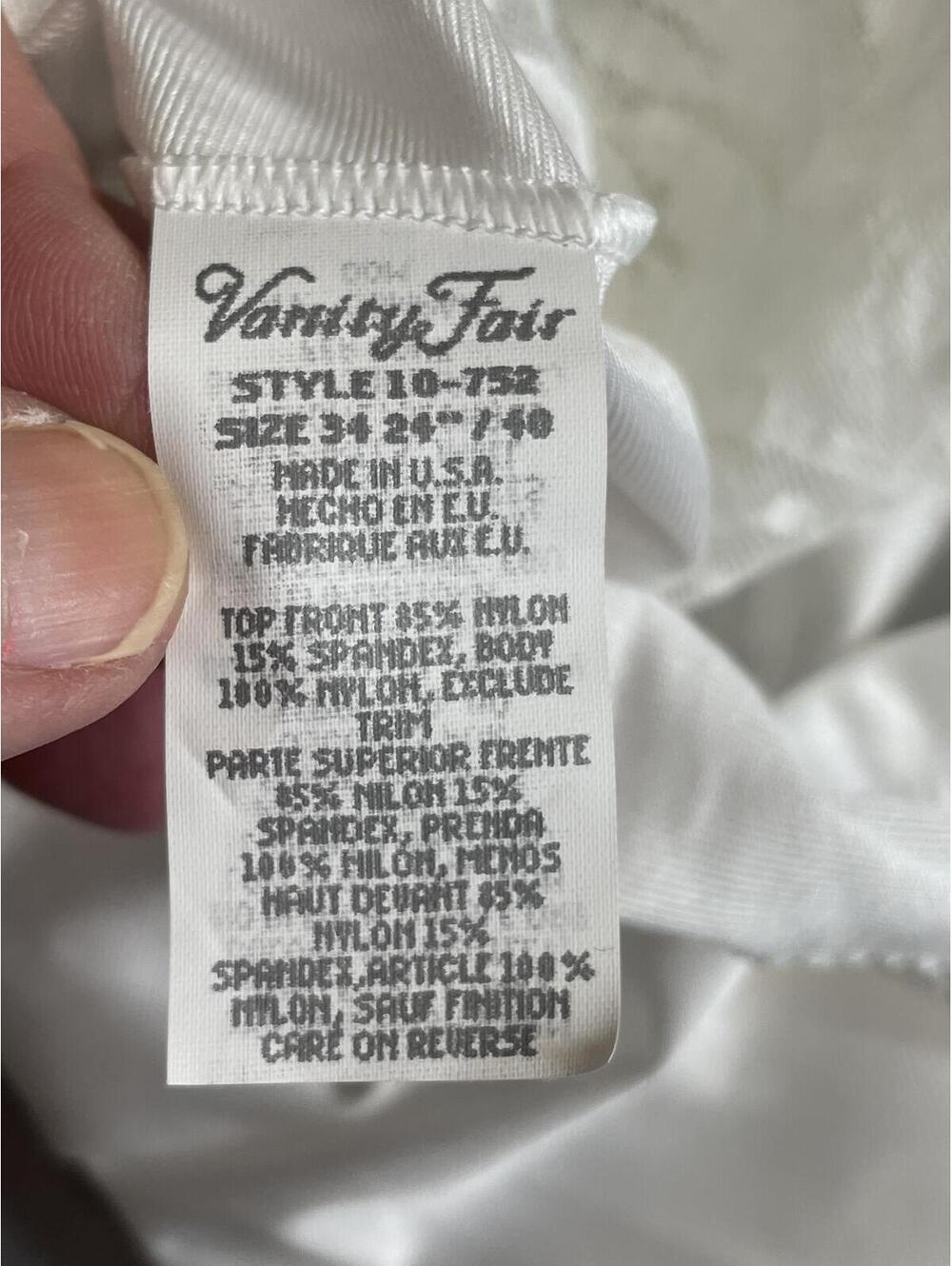 Vanity Fair NWT vintage Lacy full slip medium - Picture 8 of 10